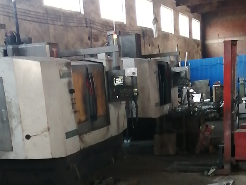 廠區(qū)設(shè)備